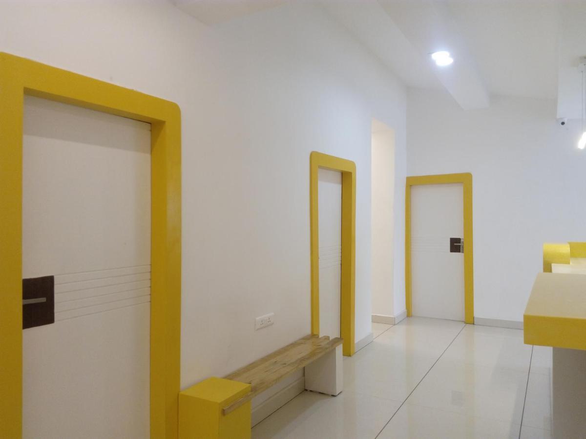 Stay Inn Bhopal Buitenkant foto