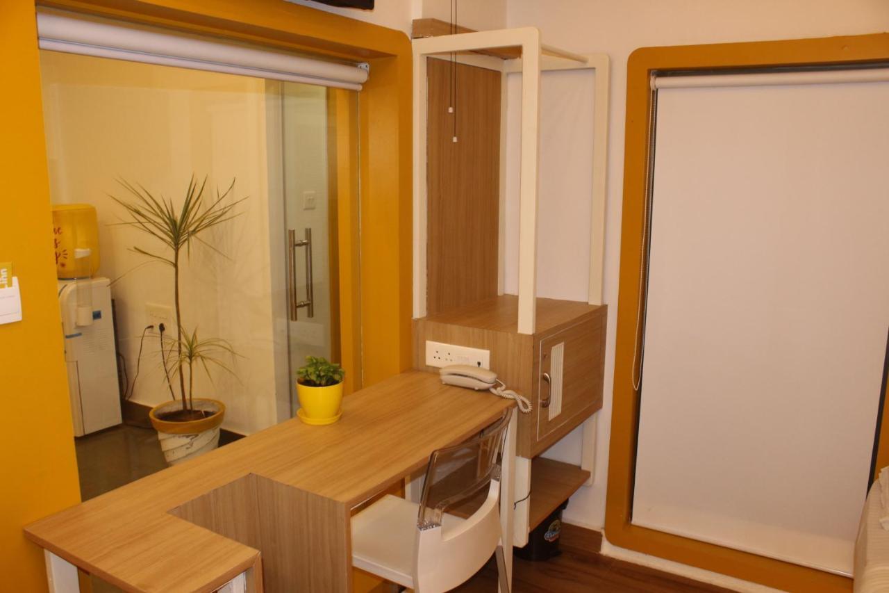 Stay Inn Bhopal Buitenkant foto